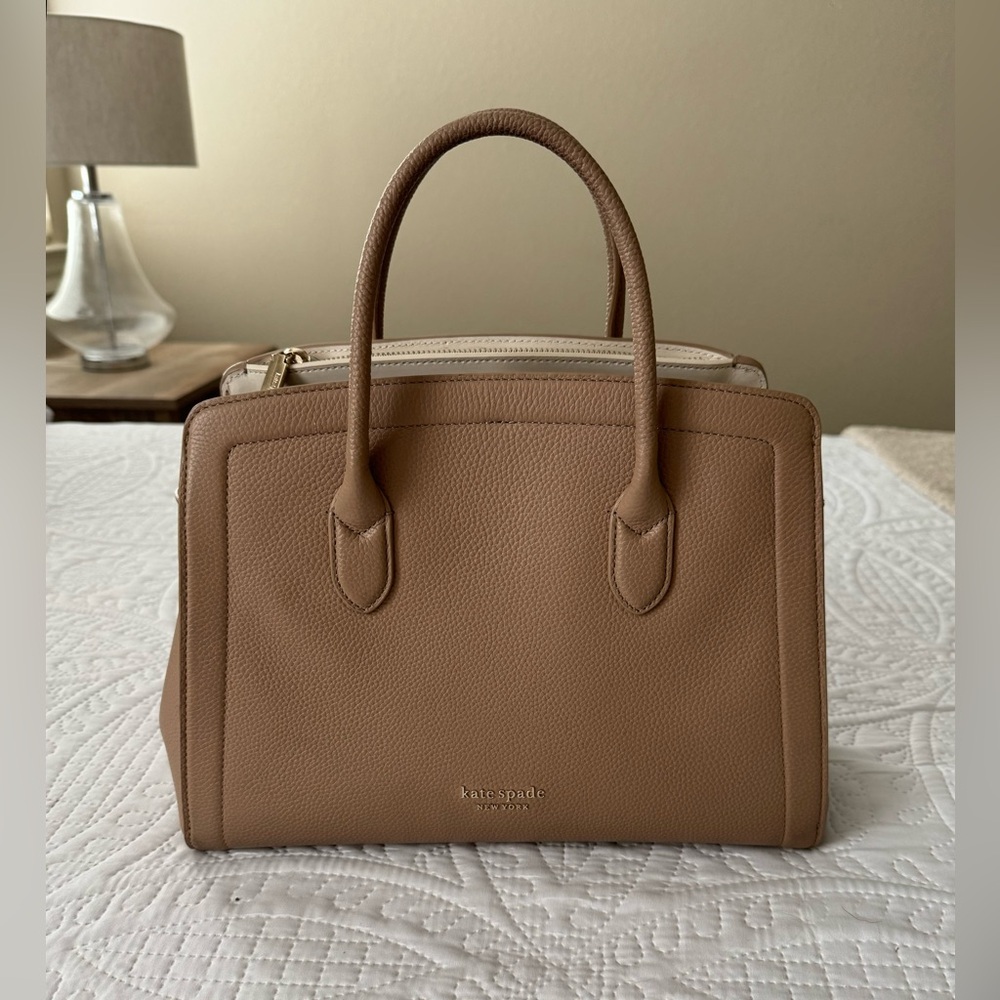 EUC Kate Spade medium Knott Satchell - nude/beige